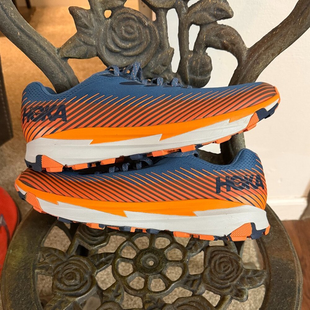 Hoka Torrent 2